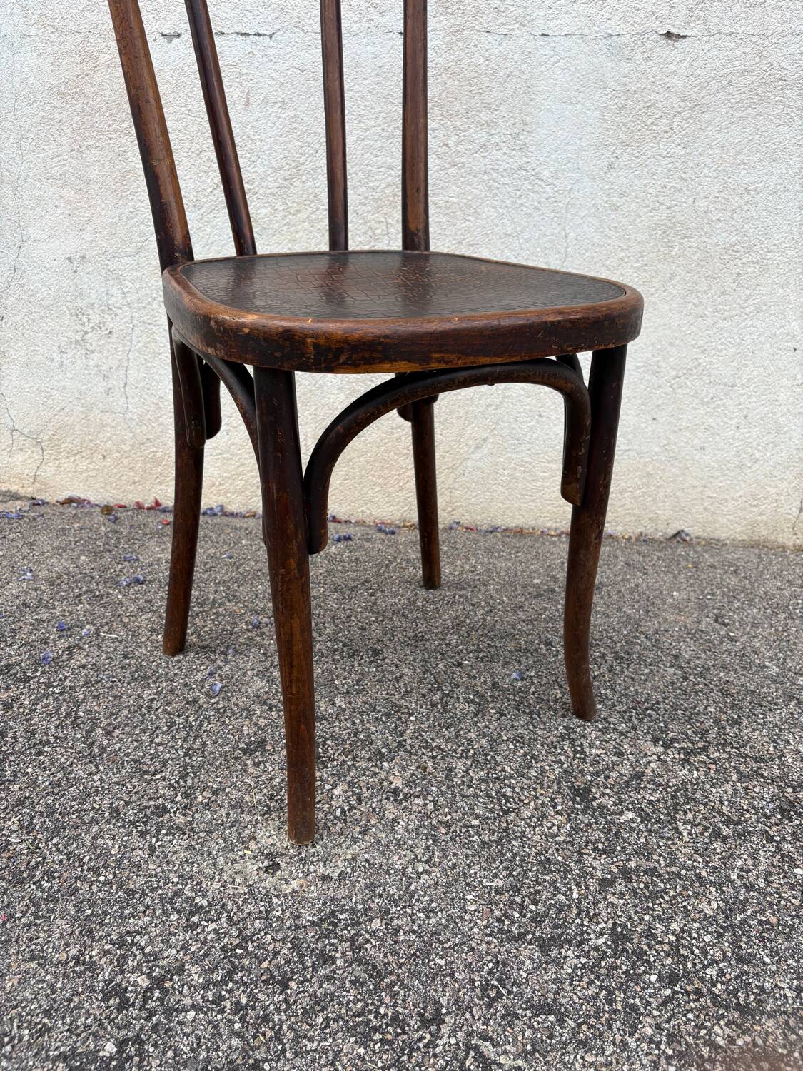 Fischel crocodile bistro chair