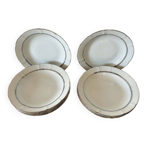 9 assiettes creuses en