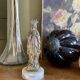 Vierge Marie couronnée en métal et laiton