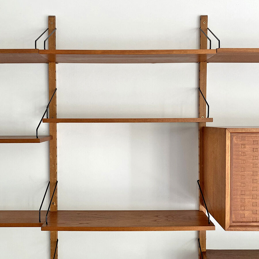 Modular shelf design Poul Cadovius 1960