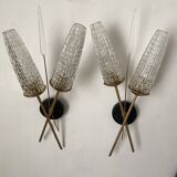 Pair of wall sconces from the 60s, gold metal and tulips.