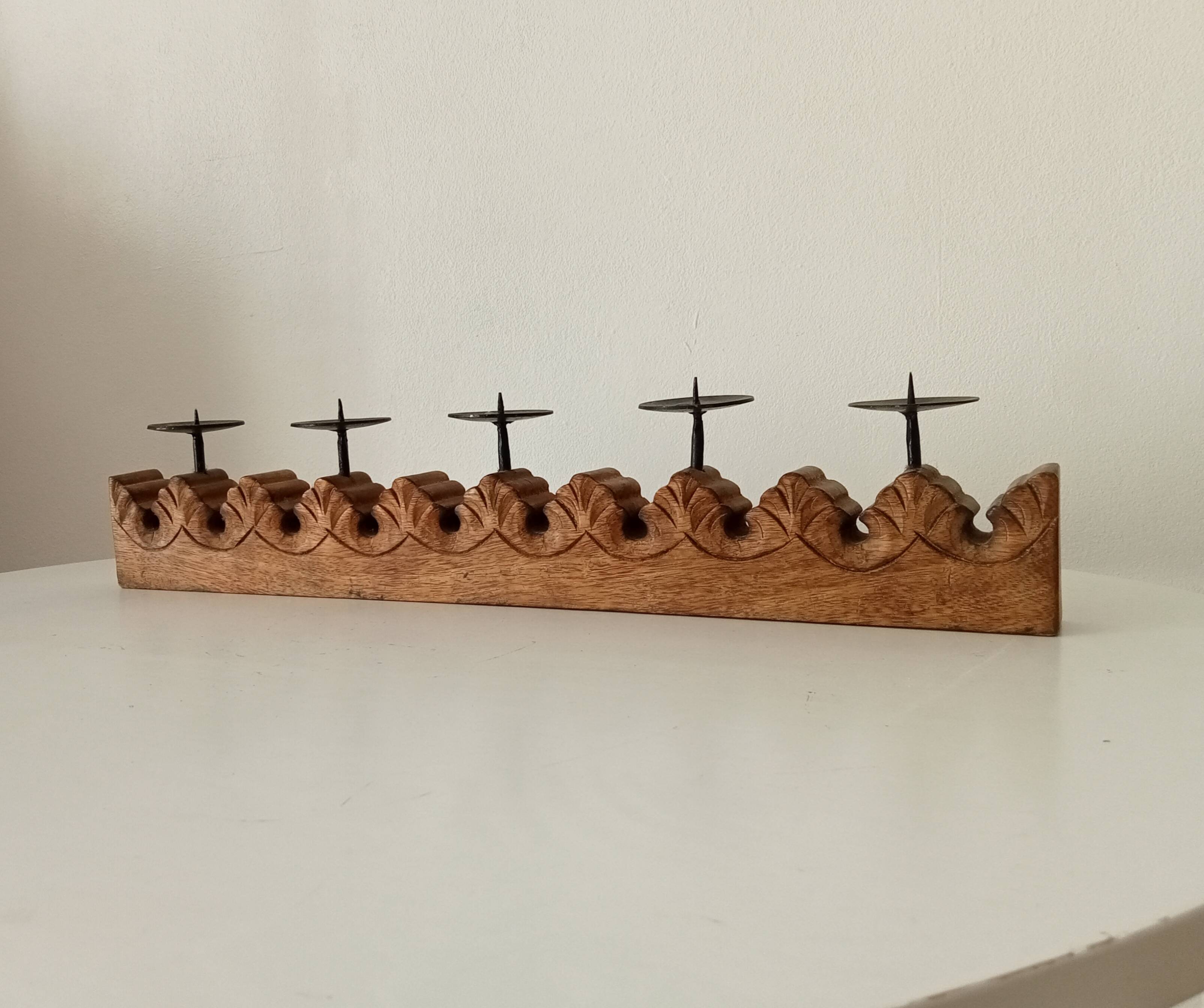 Vintage chandelier in solid oak and wrought iron.