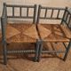 Paire de chaises d'angle