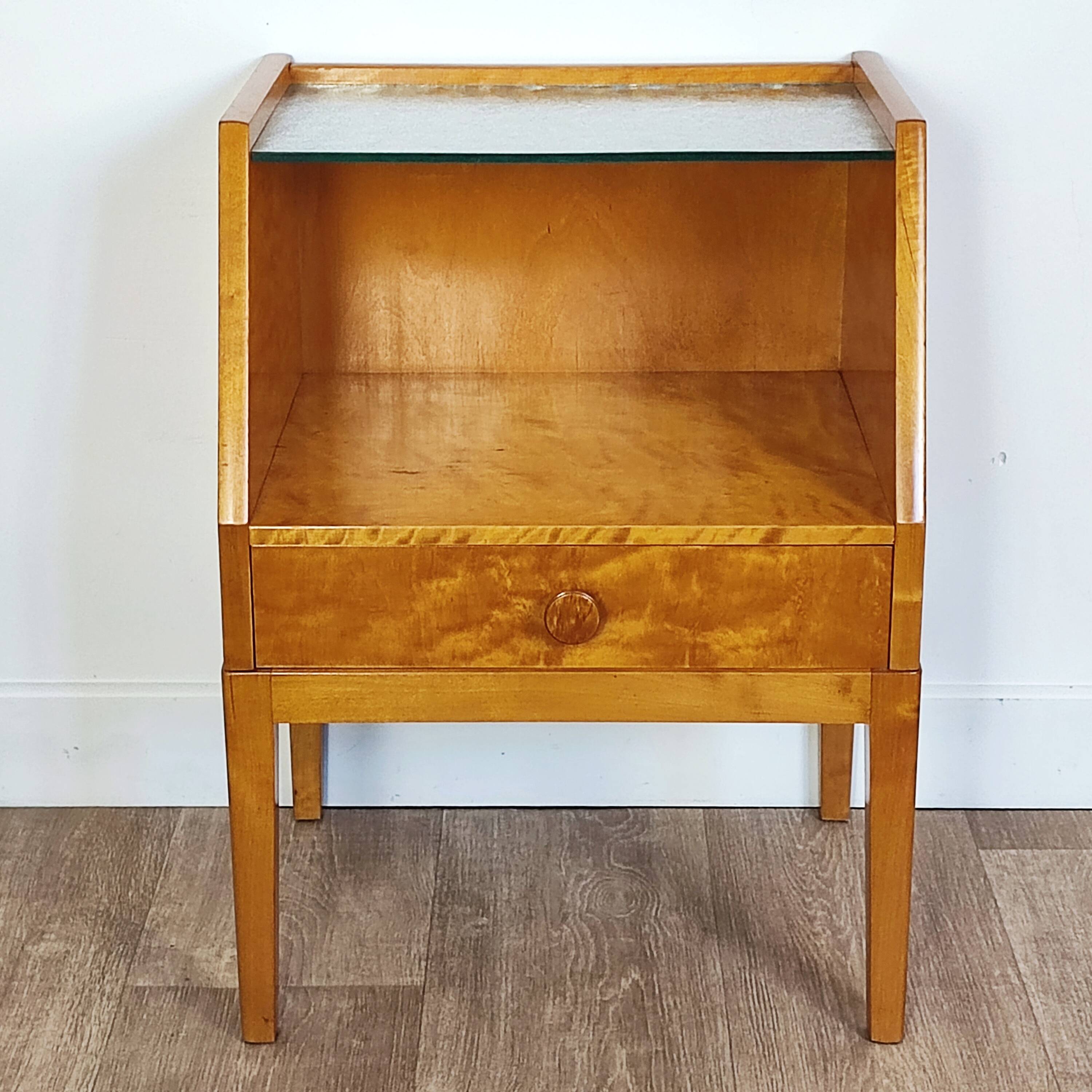Pair of bedside tables