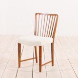Set of 6 walnut dining chairs in boucle by Frits Henningsen, Denmark, 50s