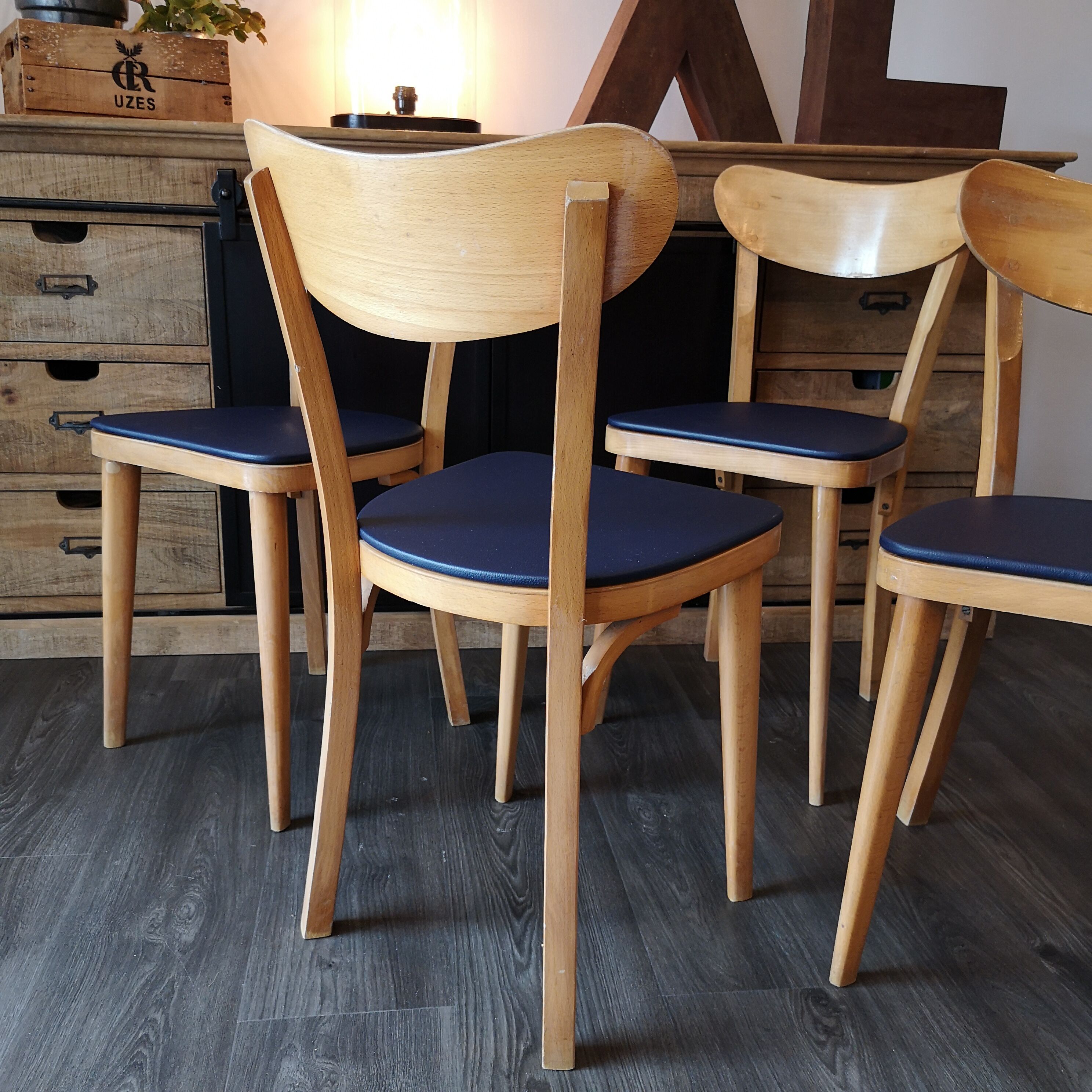 4 bistro Mahieu chairs