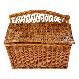 Vintage wicker chest