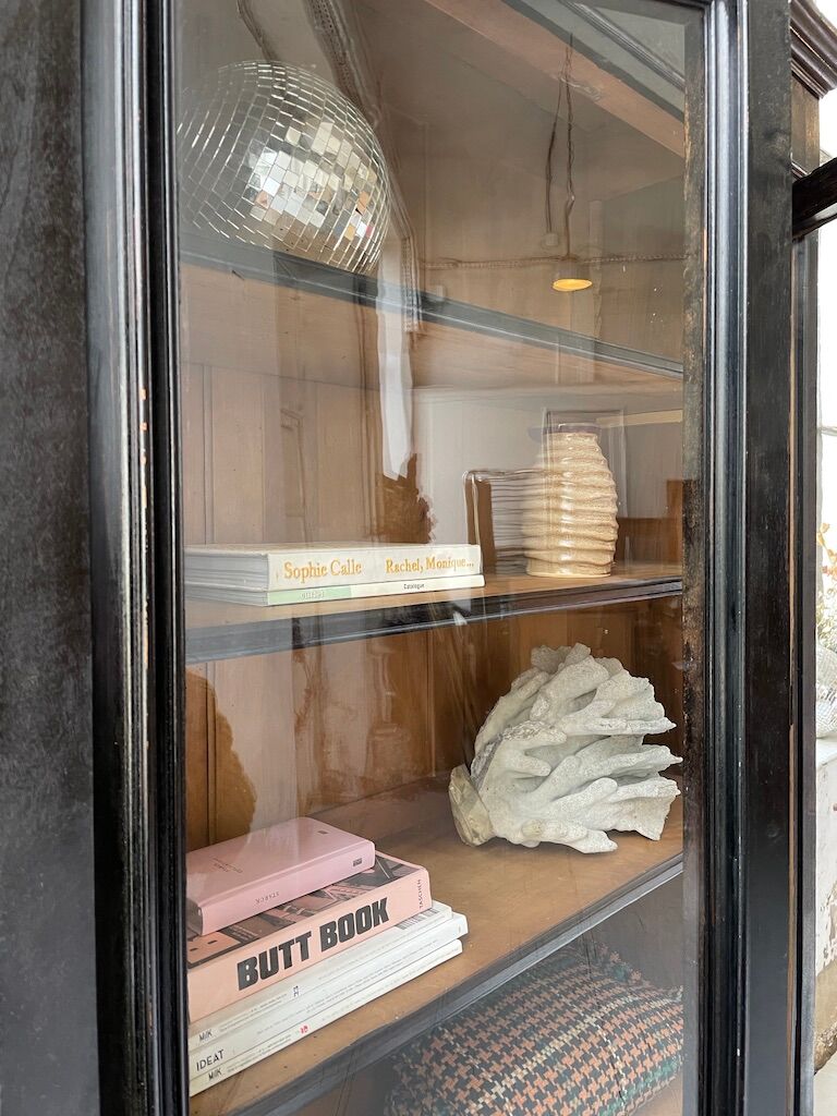 Napoleon 3 walnut window glass cabinet