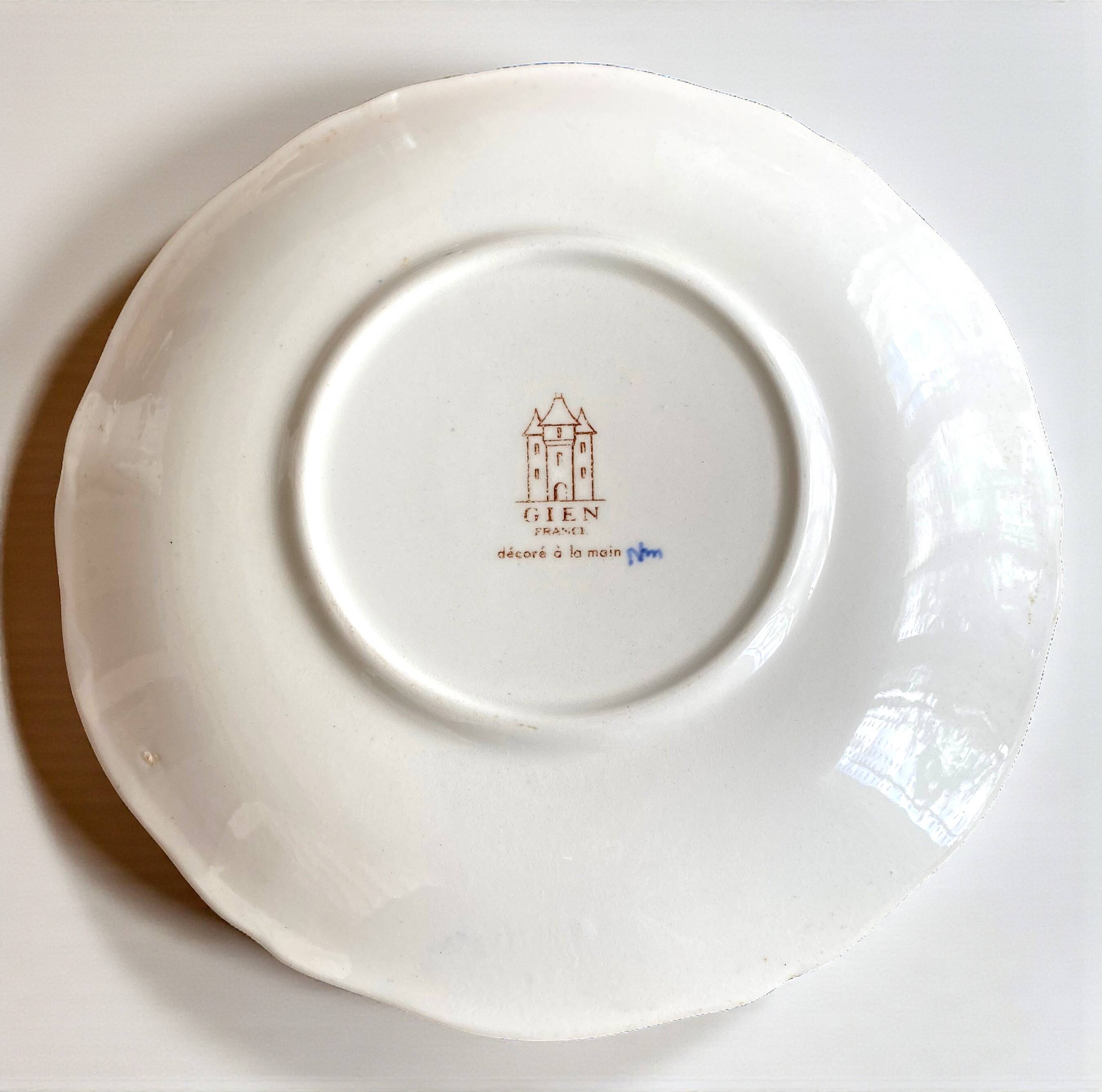 Gien france : assiette à dessert décor aux pivoines, peint à la main (1960)