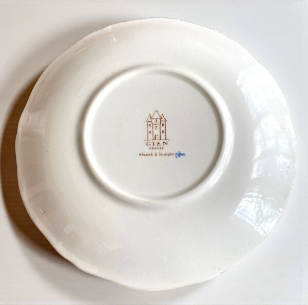 Gien france : assiette à dessert décor aux pivoines, peint à la main (1960)