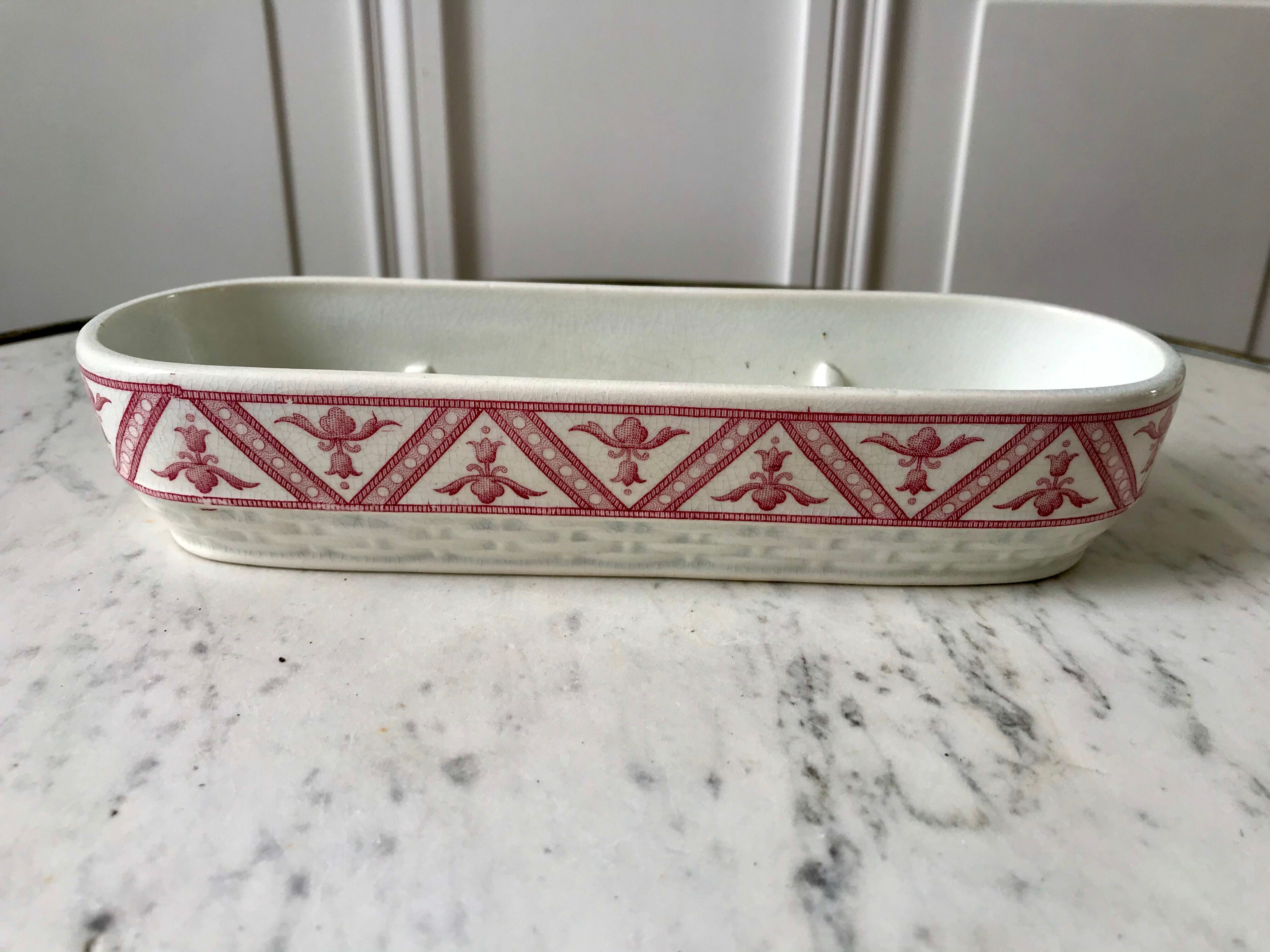 Soap dish / toilets Terre de Fer Sarreguemines oriental model early twentieth century