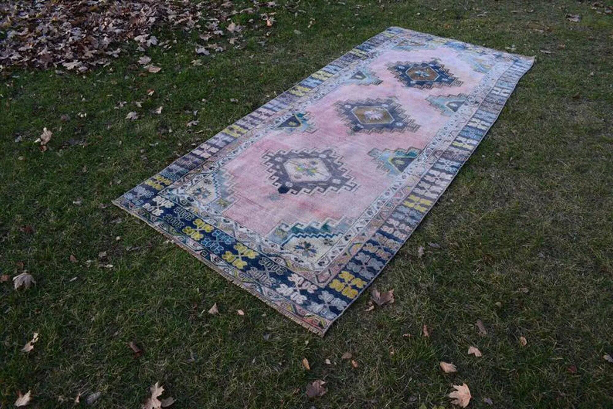 Vintage Turkish hallway rug 135x330 cm