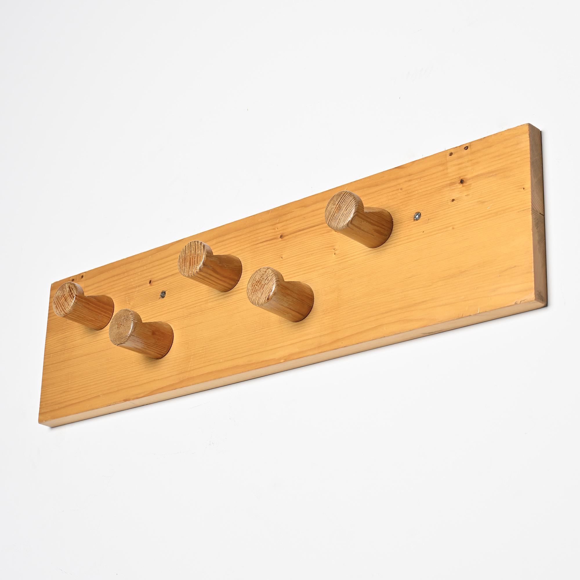 Wall-mounted coat rack with five hooks, Les Arcs 1800, France, circa 1970