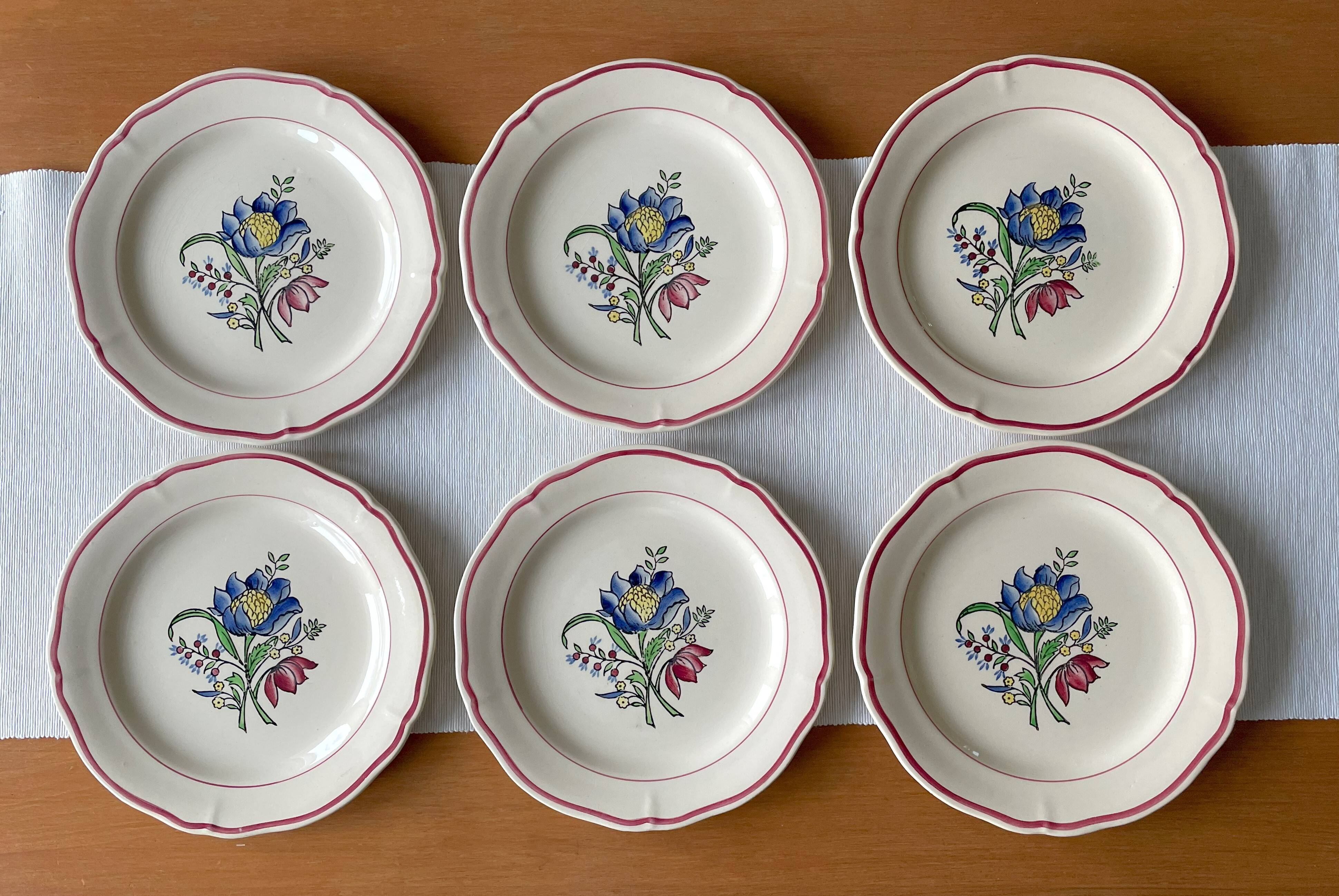 6 old flat plates in Gien earthenware
