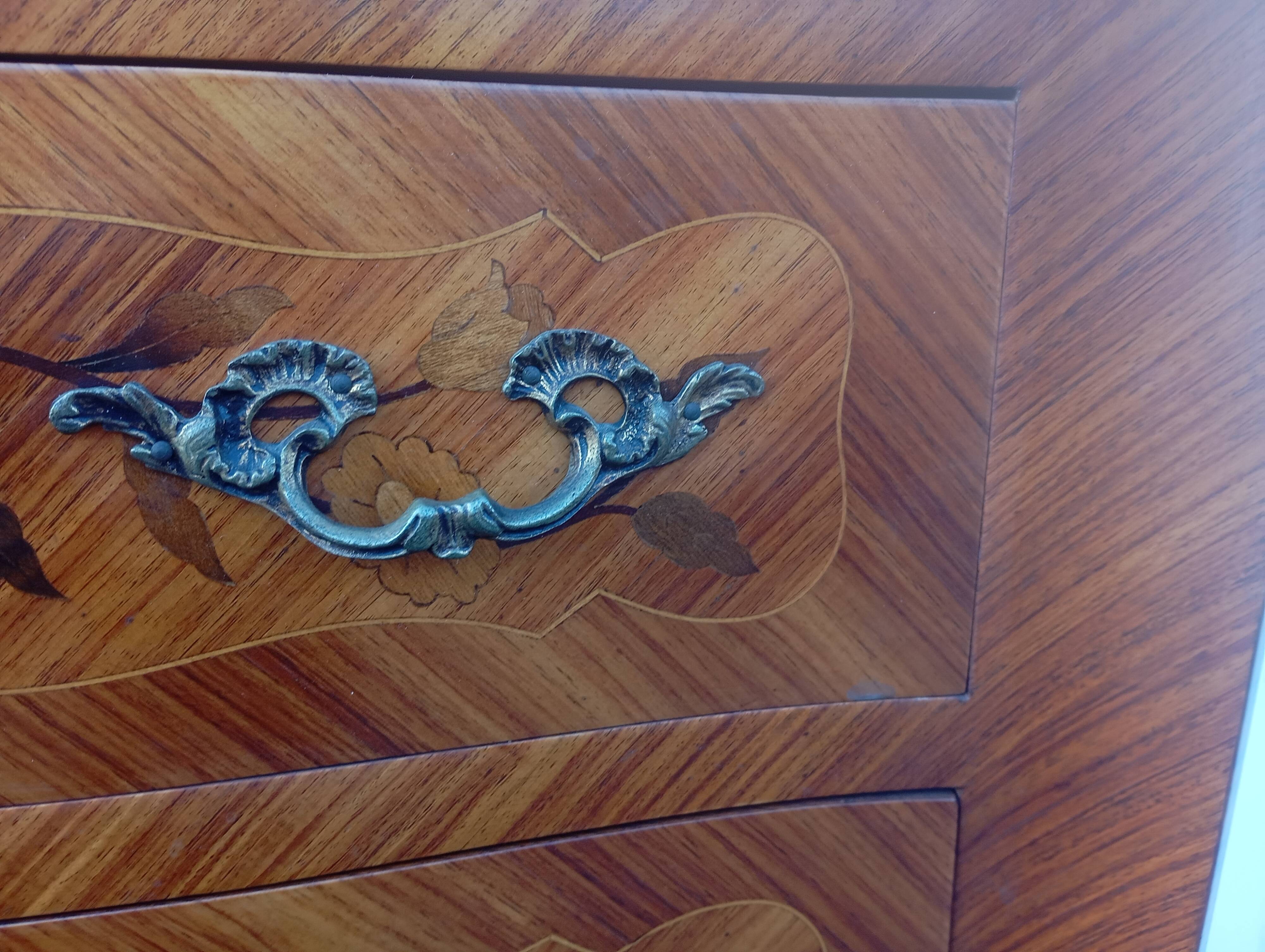 Louis XV style chest of drawers