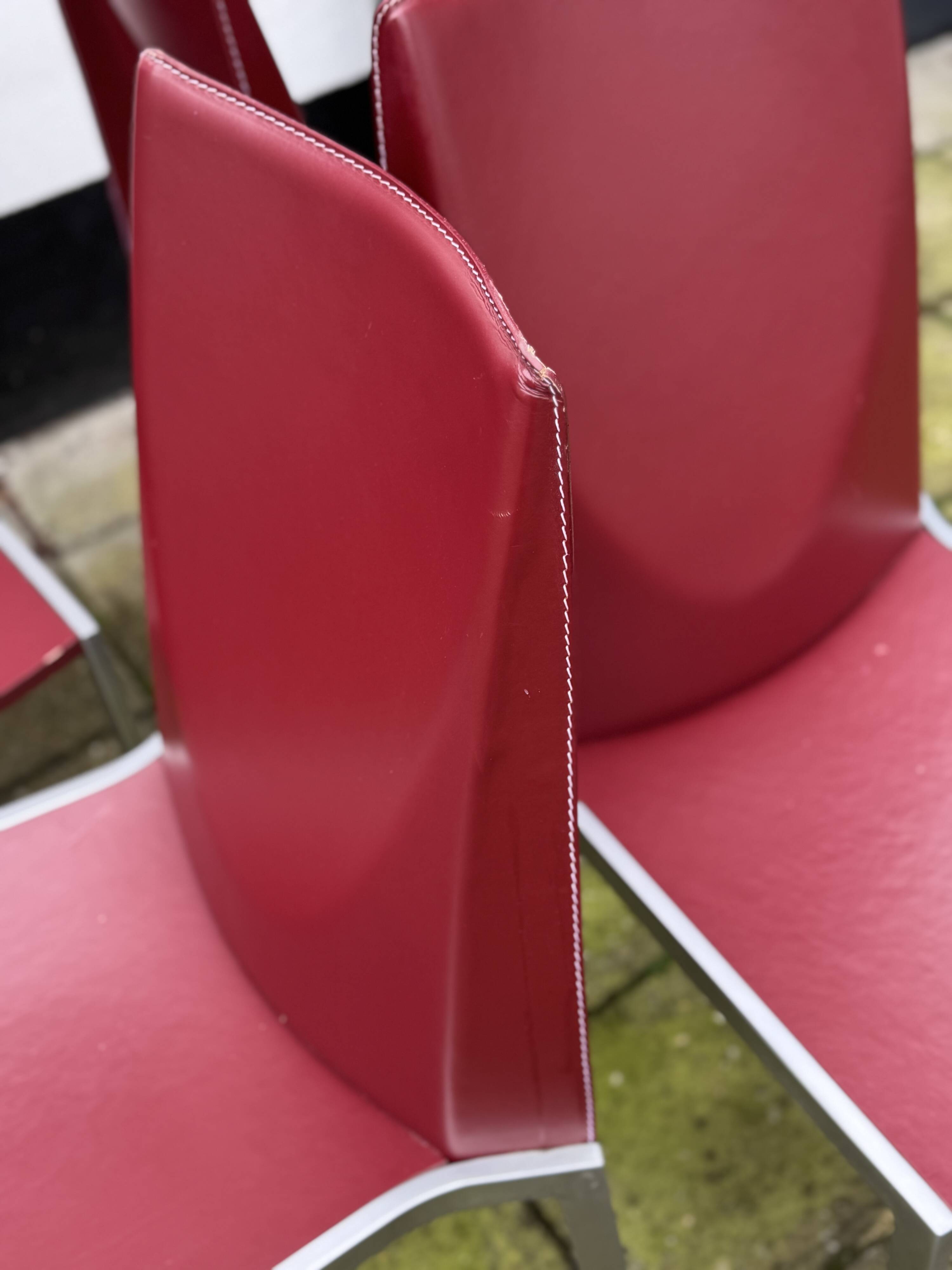 4 chaises de salle à manger italiennes post-modernes Bross