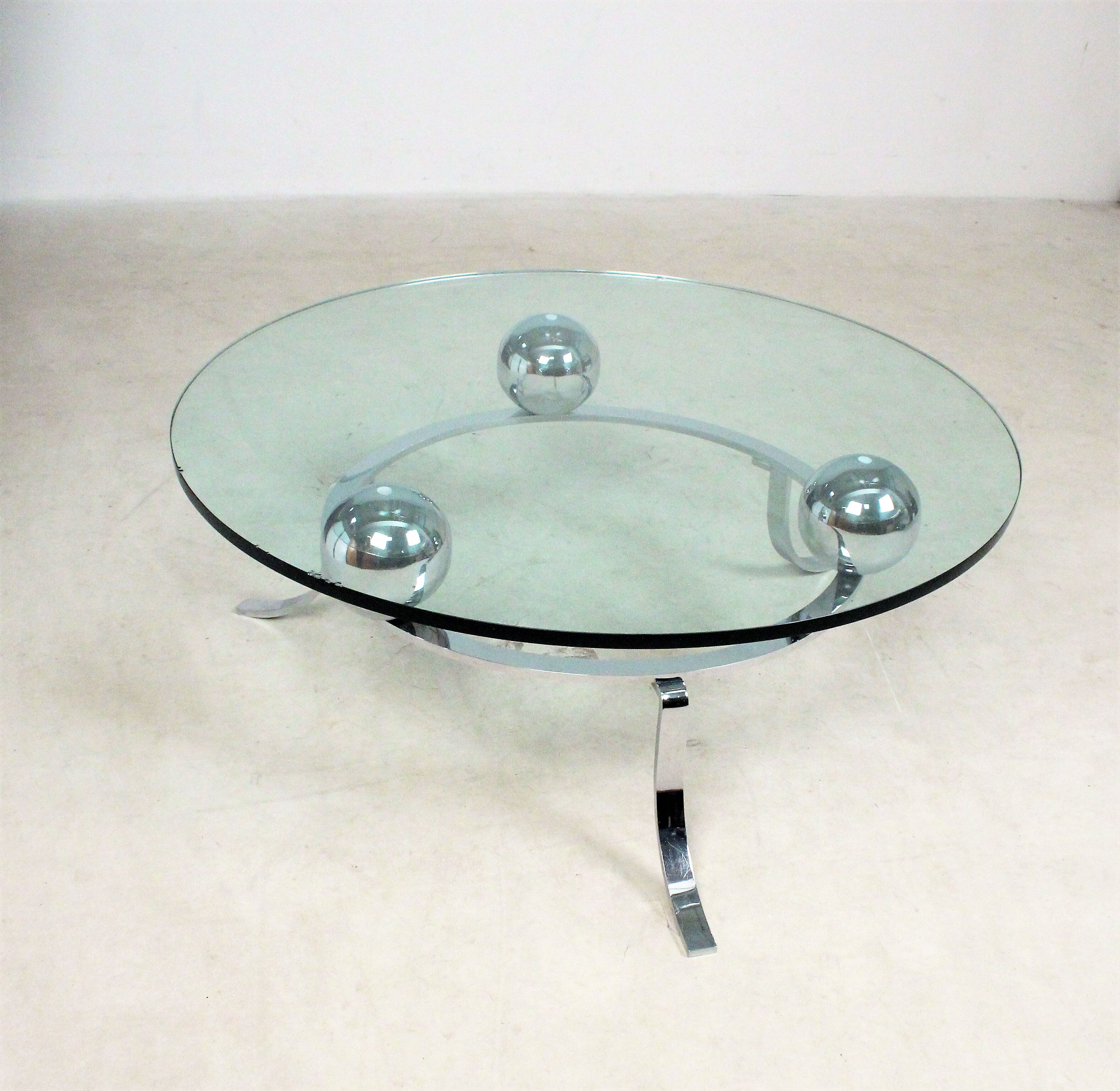 Space age / sputnik coffee table