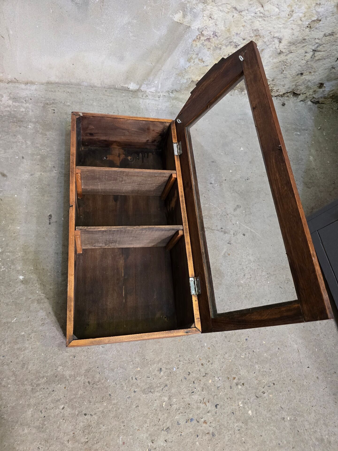 Small wall display cabinet 1930