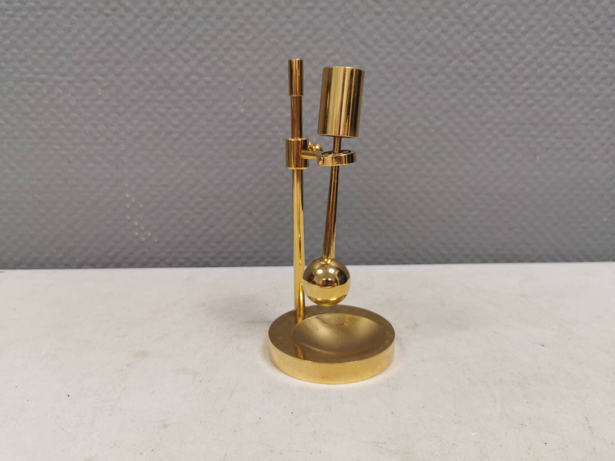 Bougeoir en laiton ajustable danois par Poul Kralund des années 1950-60.