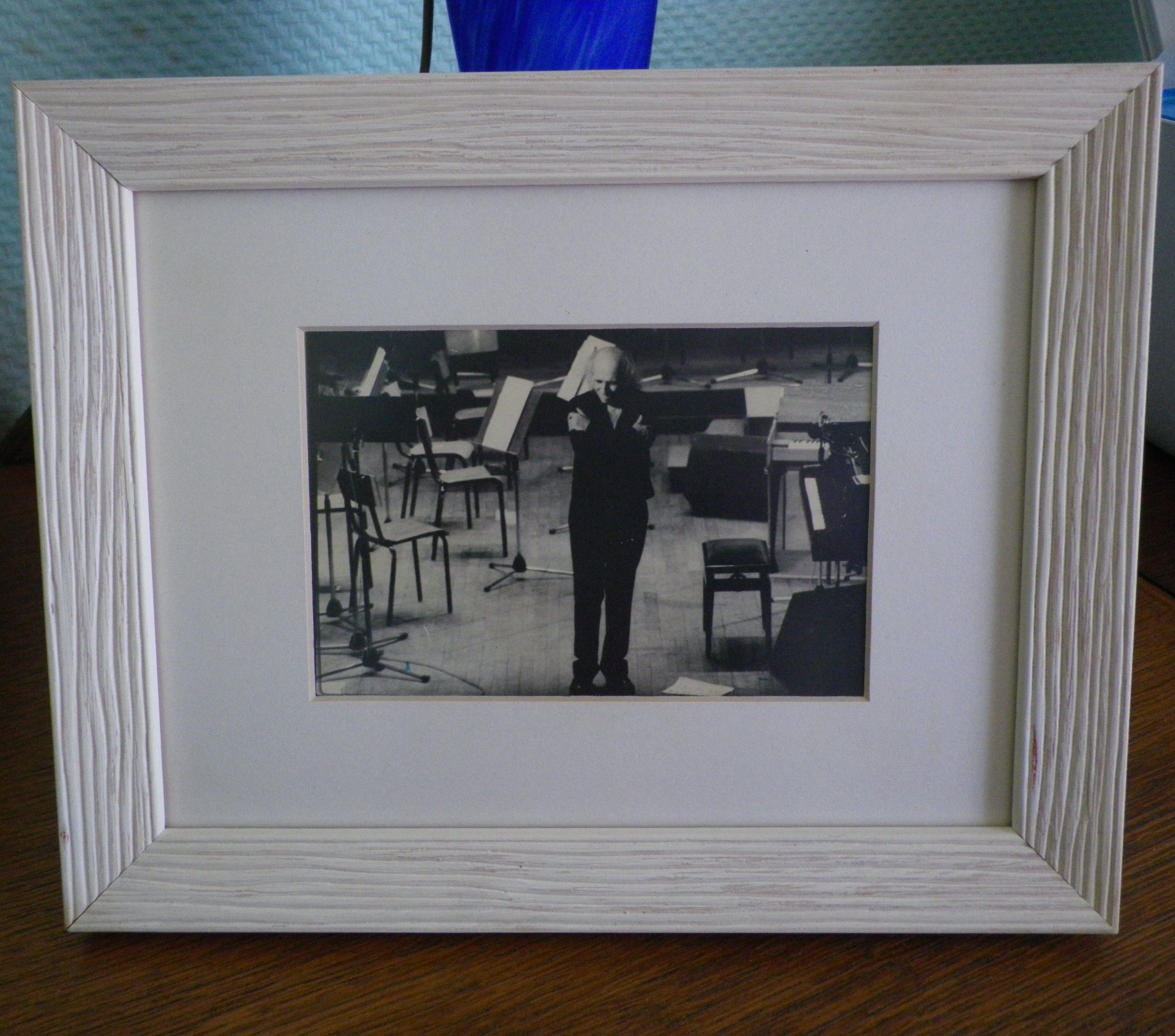 Photograph of Léo Férré