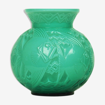 Art Deco vase by Pierre d'Avesn