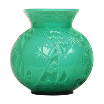 Art Deco vase by Pierre d'Avesn