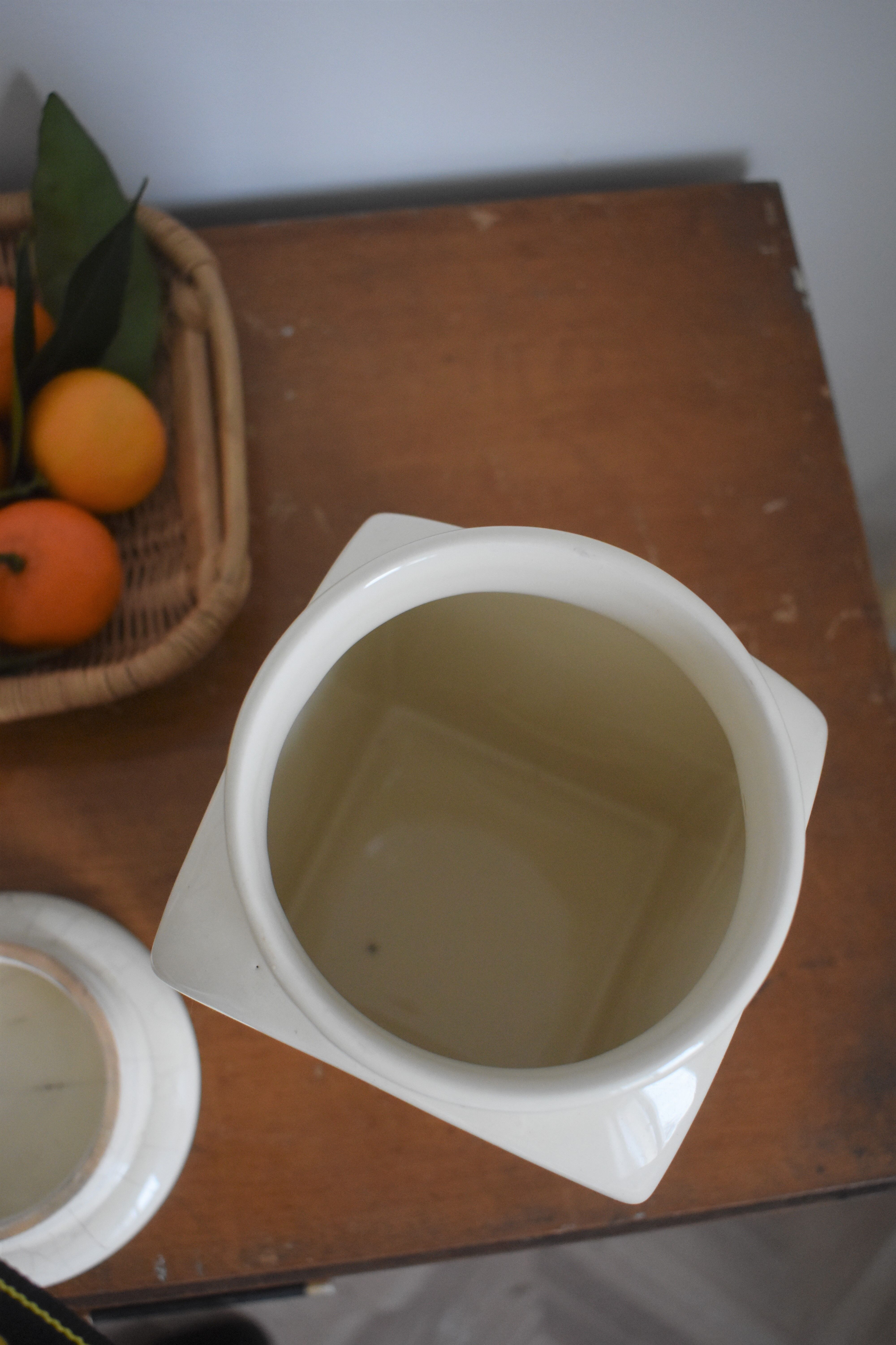 Portuguese ceramic pot