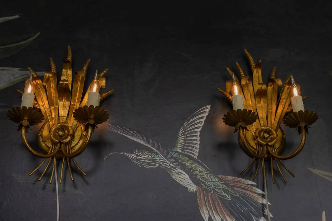 Pair of Hollywood Regency Style Gilt Metal Wheat Sheaf Wall Sconces, 1970s