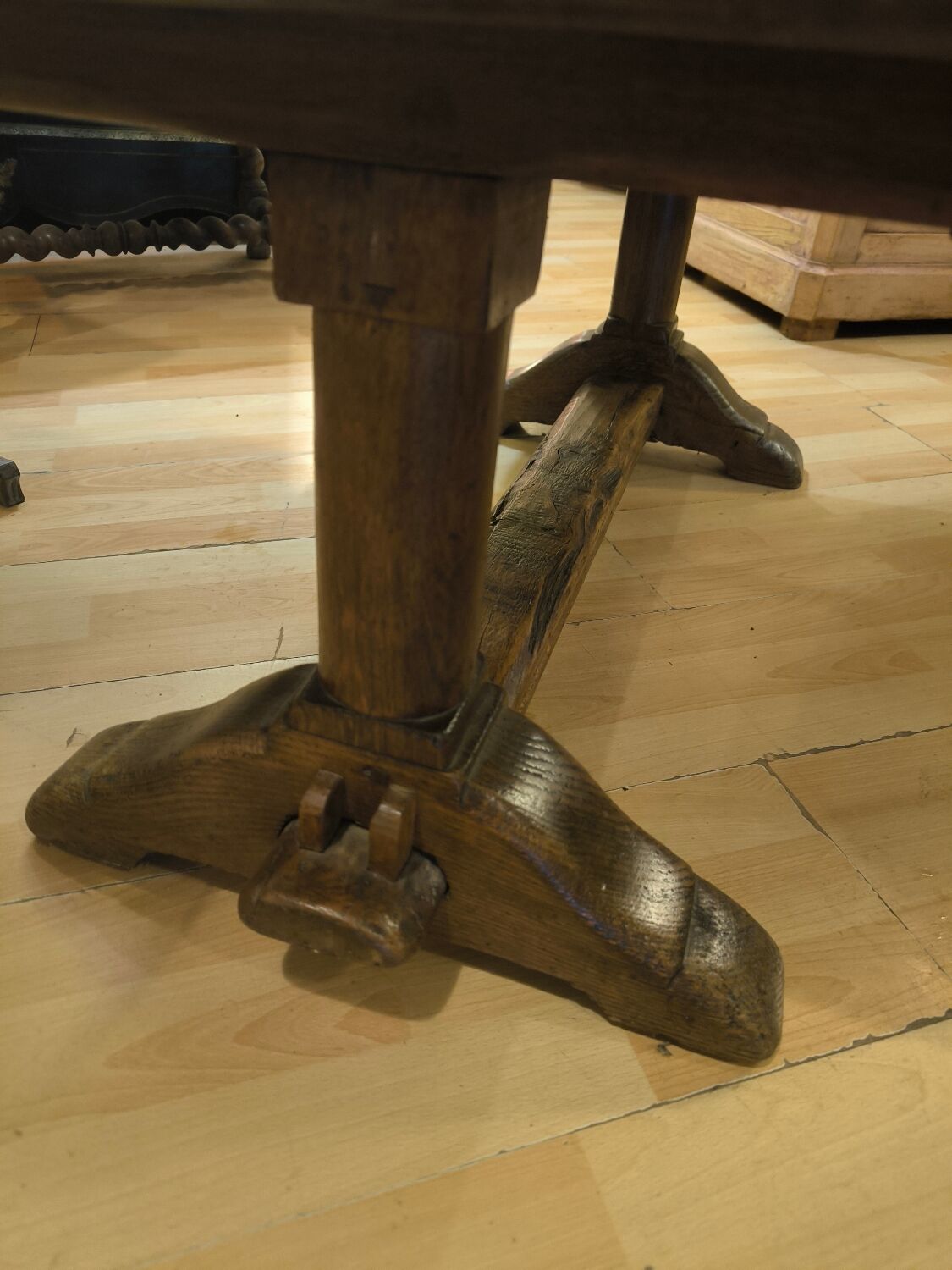 Monastery coffee table in solid elm.