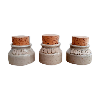 Set of 3 vintage sandstone pots