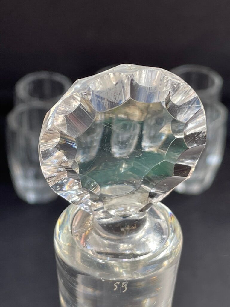 Liquor cabaret - Art Deco - Blown and cut crystal, mahogany or ebony macassar and stainless steel