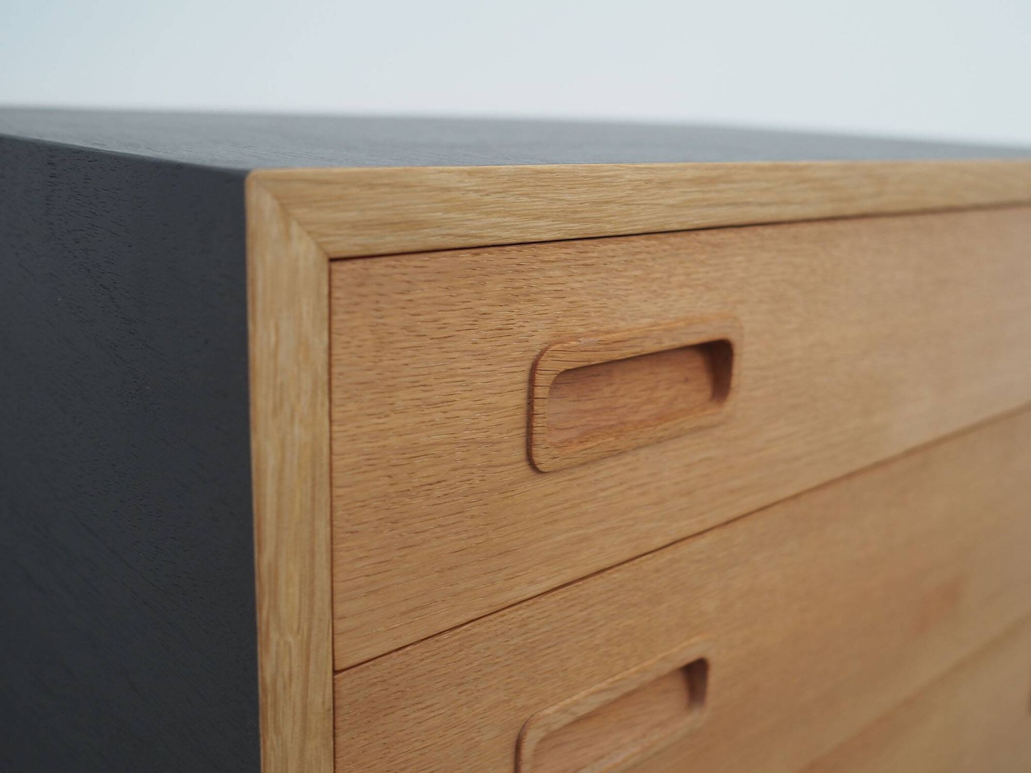 Ash chest of drawers, Danish design, 1970s, manufacturer: Hundevad & Co