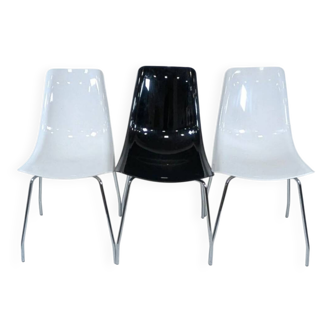 Industrial chair with fibreglass shell, chrome steel base – 1960