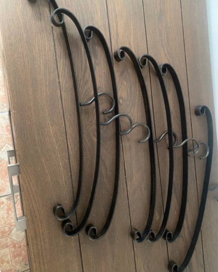 Coat hanger