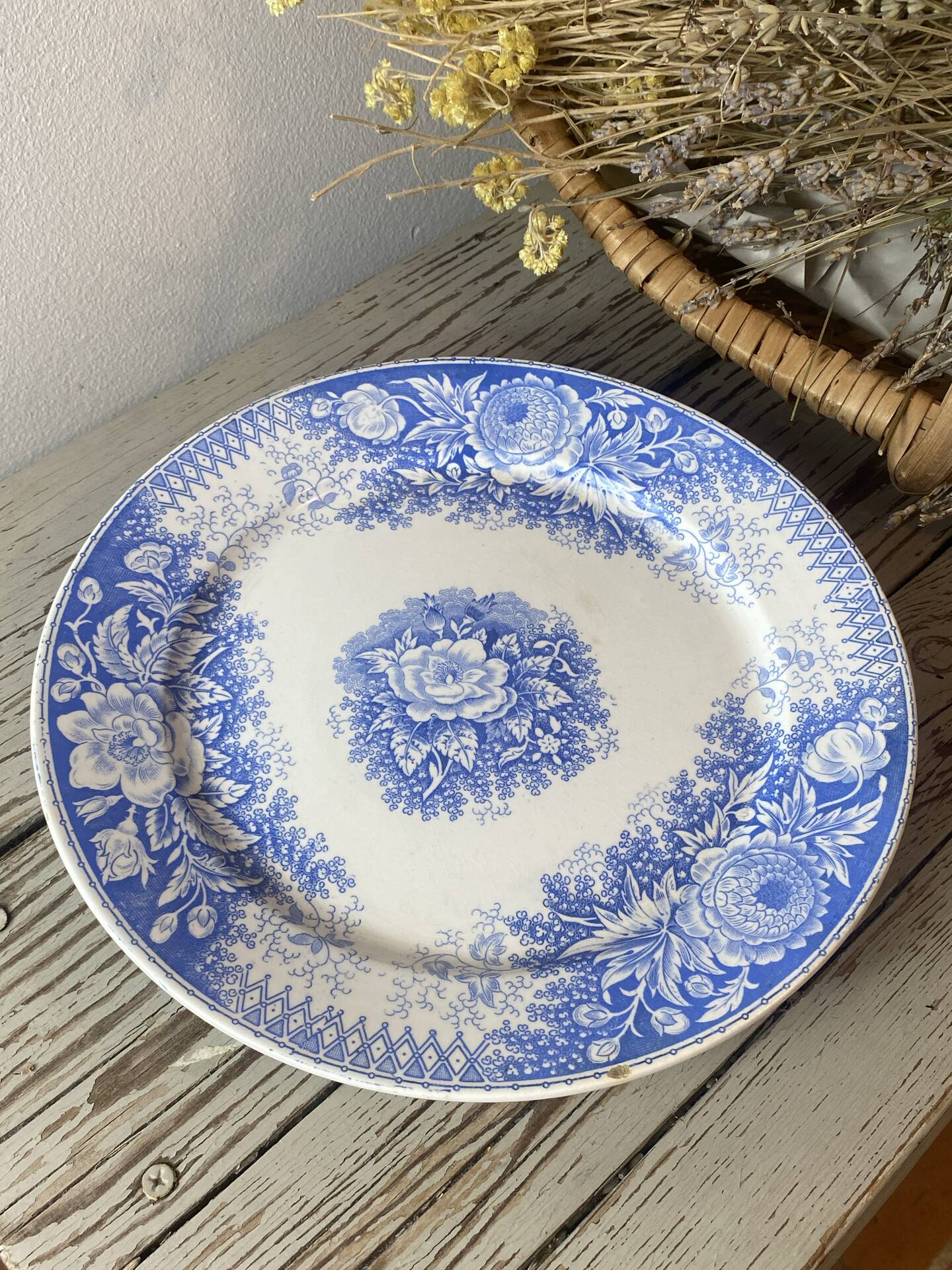 Compote dish, earthenware, Sarreguemines