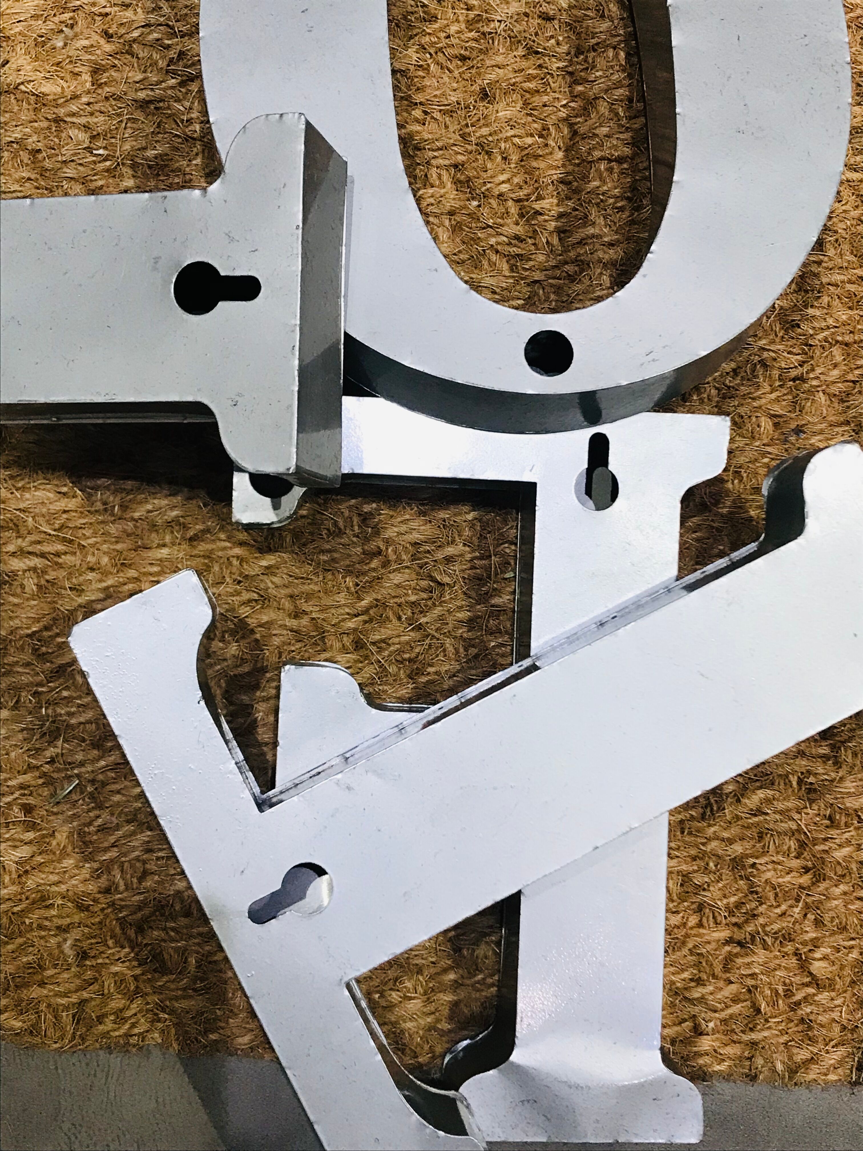 Zinc letters l o f t