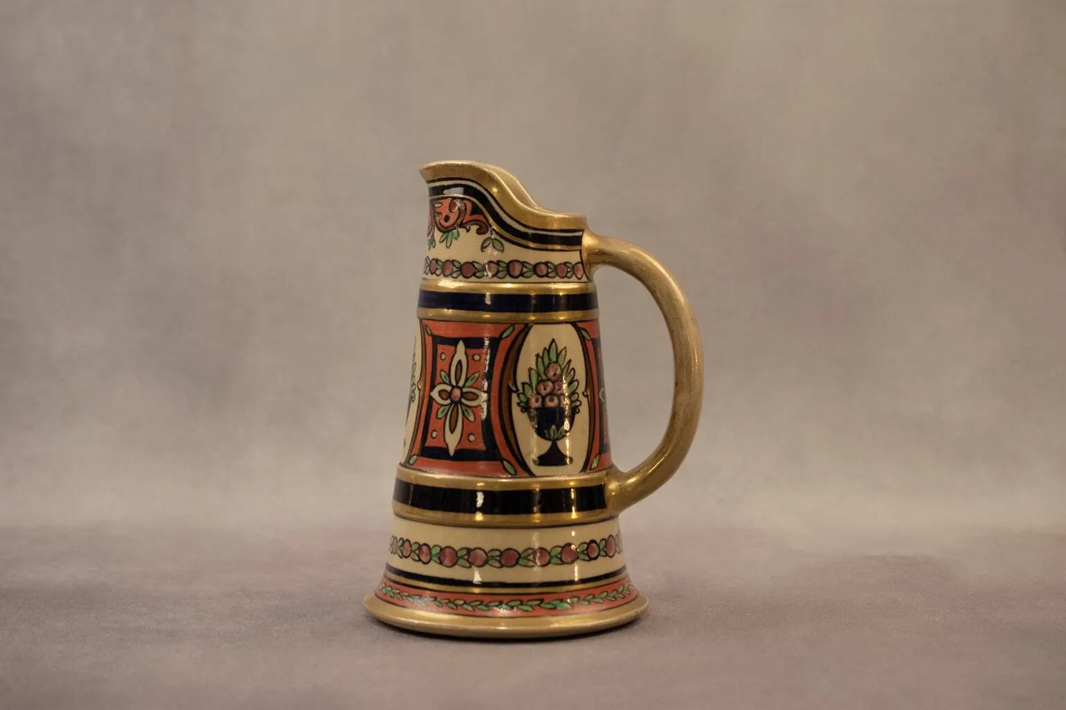 Art Deco pitcher by Alfred Renoleau – Marquise de Sévigné design