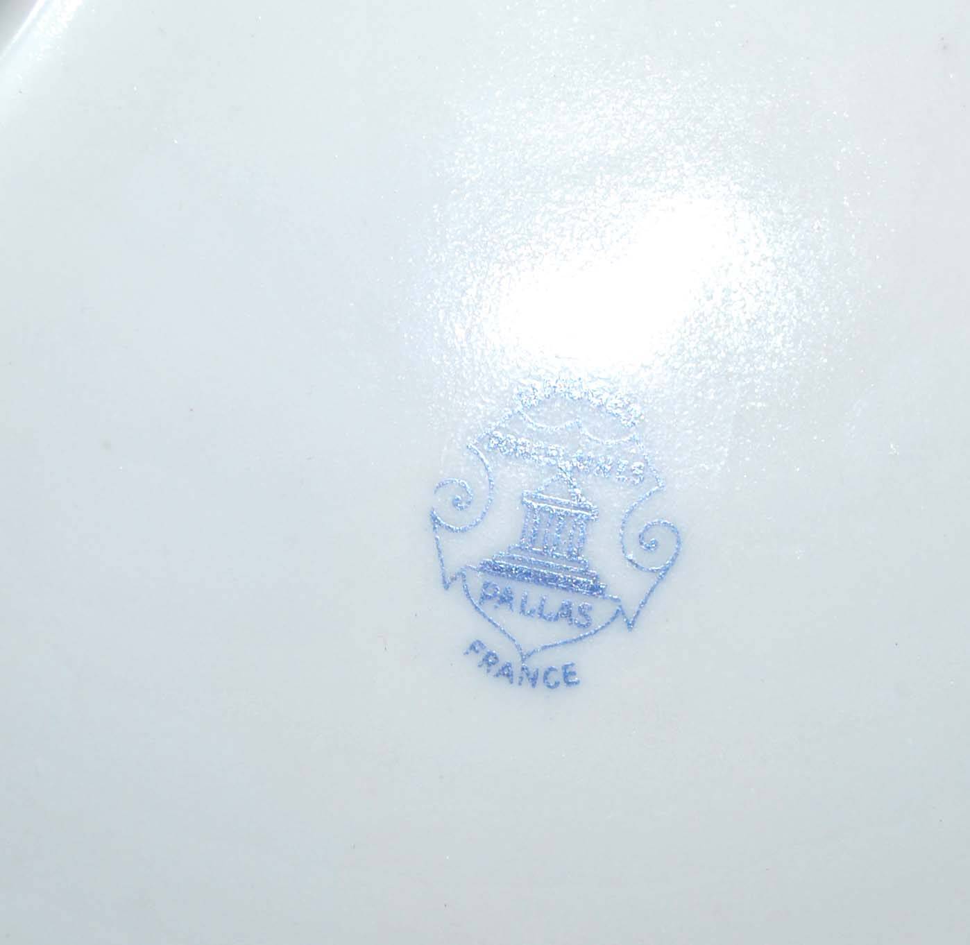 Cobalt blue polylobed basket bowl in LIMOGES Pallas porcelain 1930-40