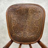 Bentwood dining chairs by Thonet Austria