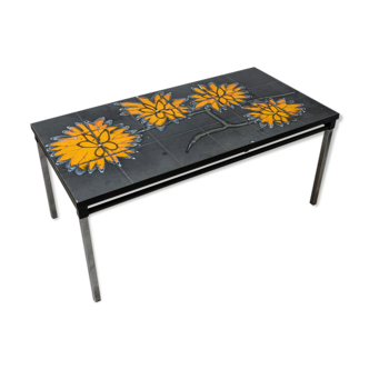 Table basse fleurs