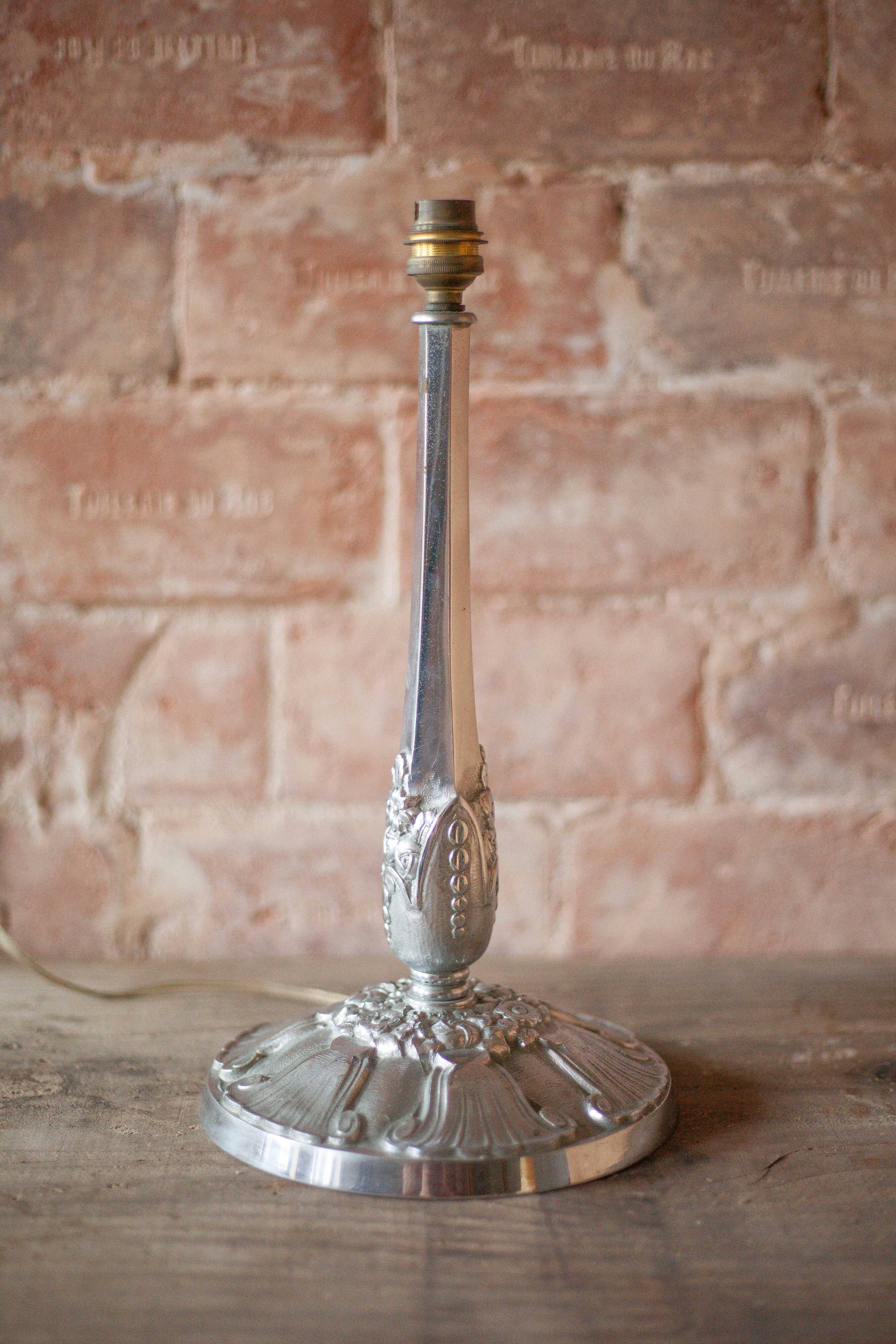 Art Deco table lamp, living room lamp, floral lamp base