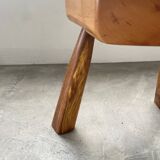 Flower coffee table set with elm tripod stools