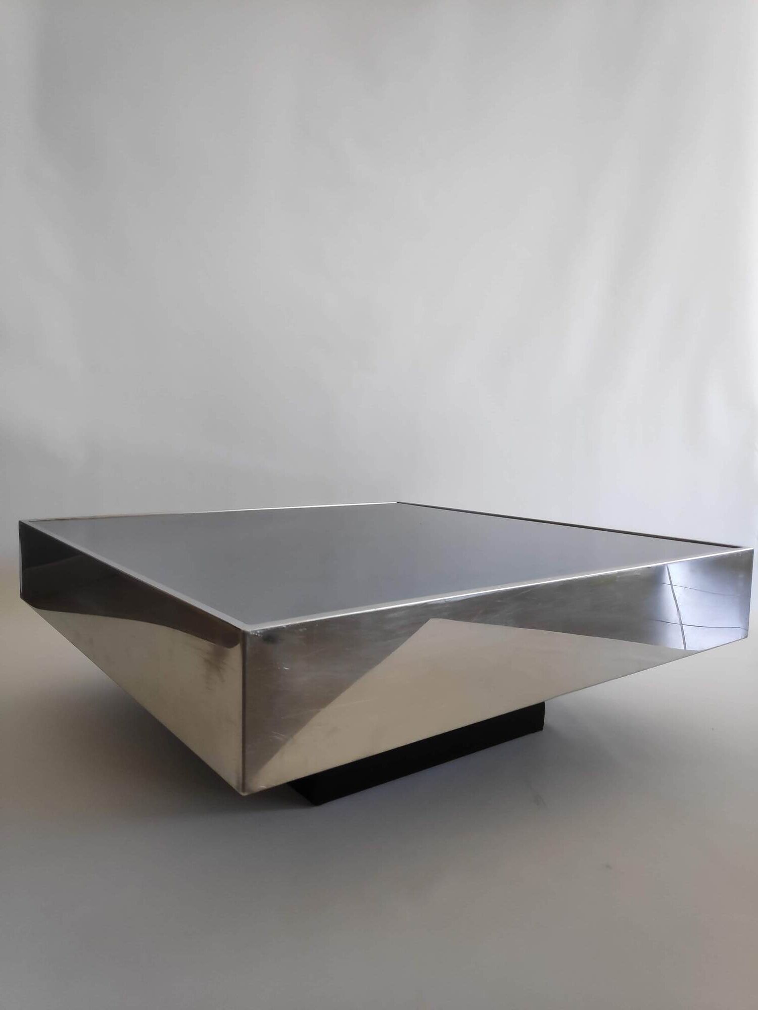 Vintage coffee table in metal and smoked mirror