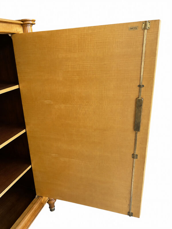 Jules Leleu–Armoire basse modèle Présidentiel, 1955–Marqueterie sycomo