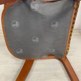 Gondola chairs