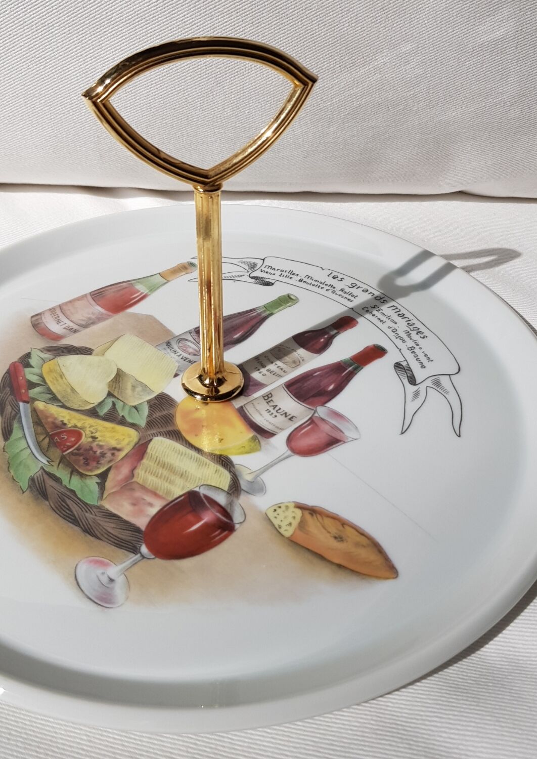 Plateau de fromages en porcelaine avec 6 assiettes assorties