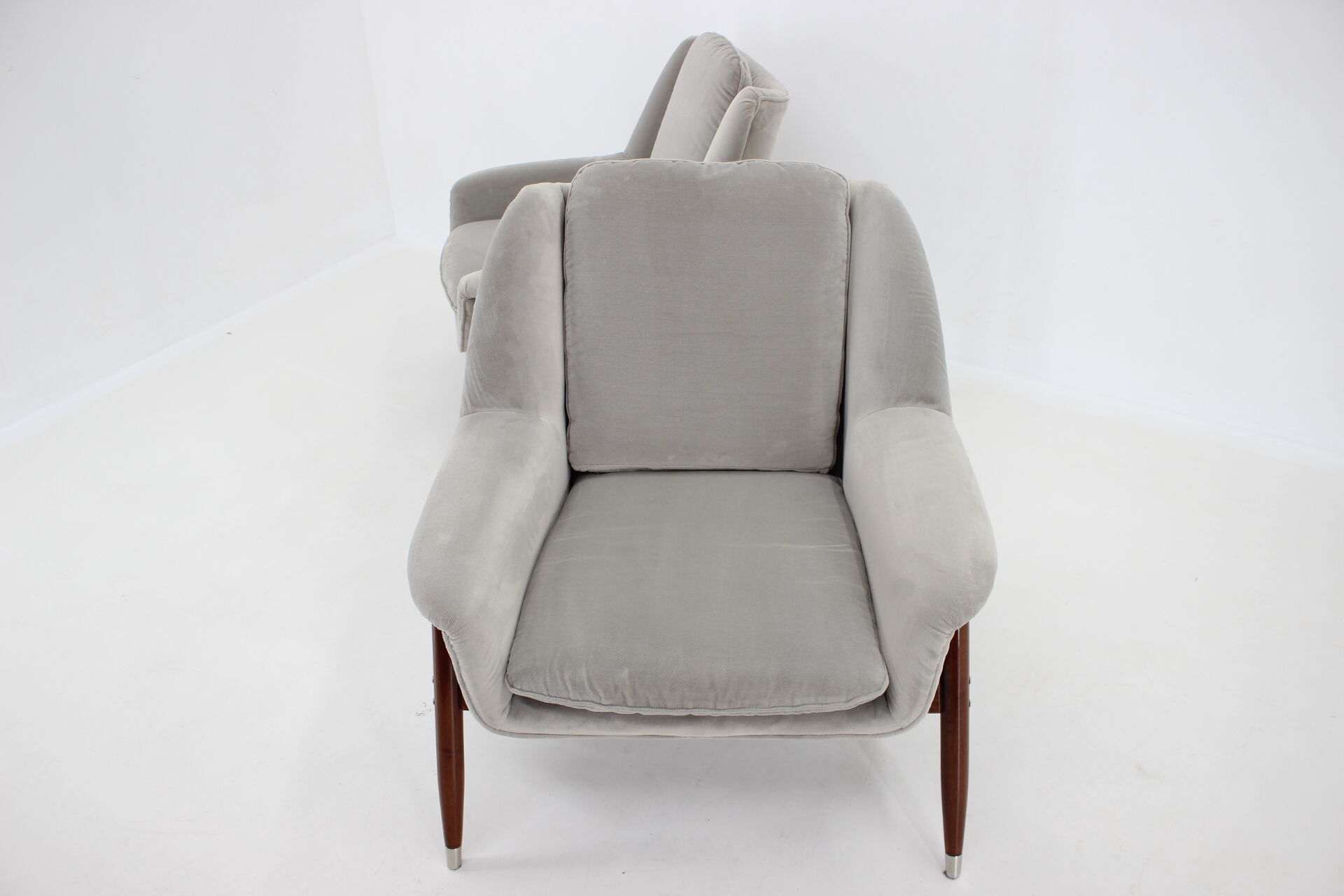 1980s pair of italian refurbished armchairs