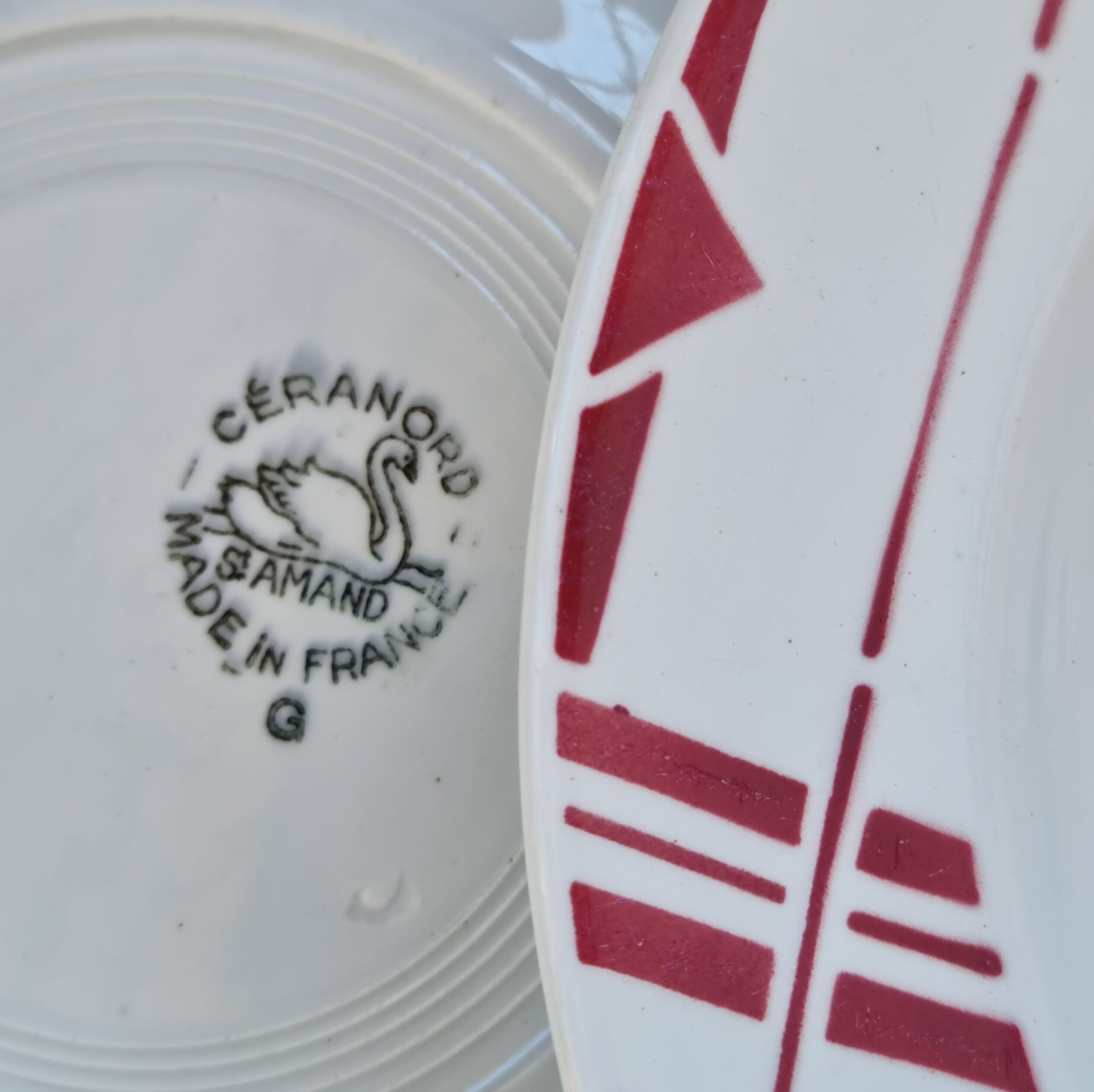 Set of 4 hollow plates Céranord