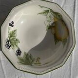 Set of 11 fruit-patterned bowls The Chartwell Collection England D17