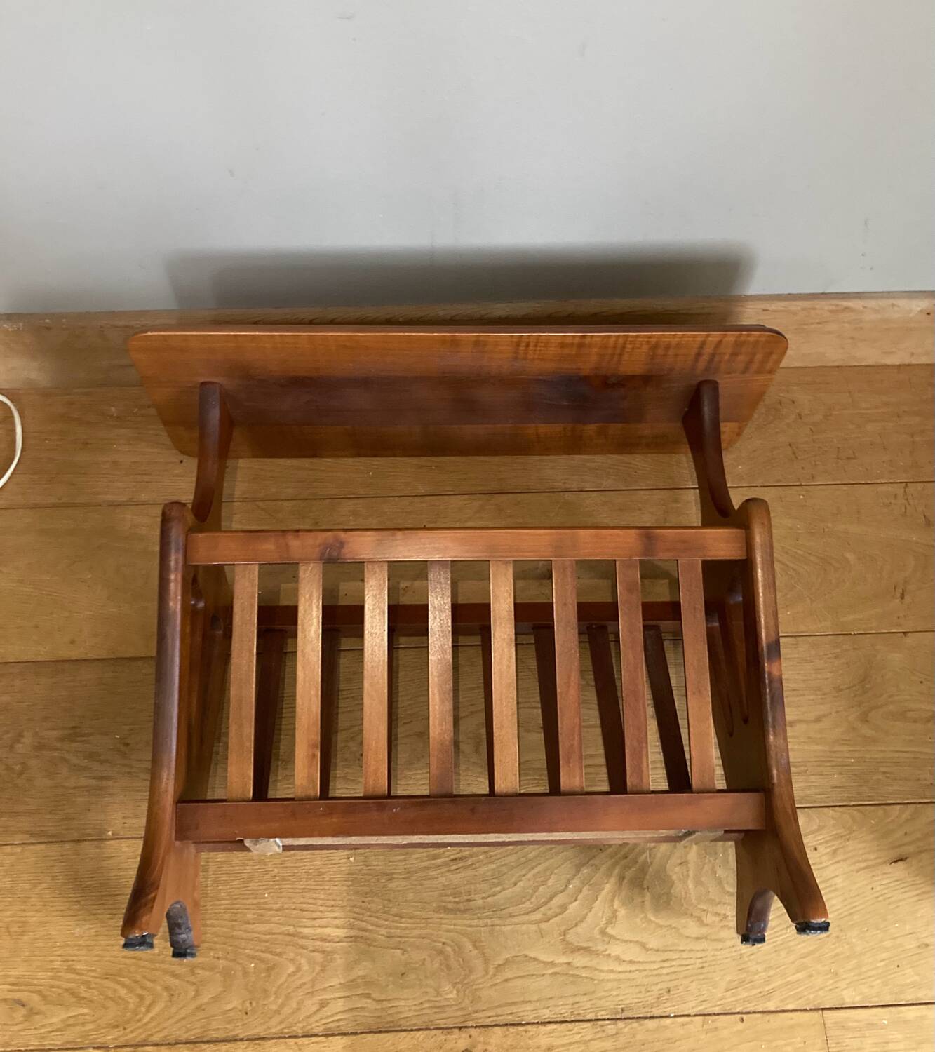 Vintage magazine rack with shelf, Solid cherry wood side table from the 1990s